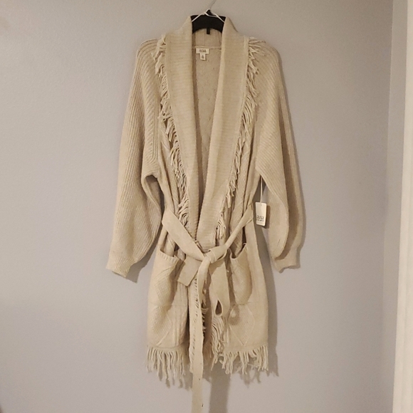 NWT A.n.a Sweater - Picture 1 of 5